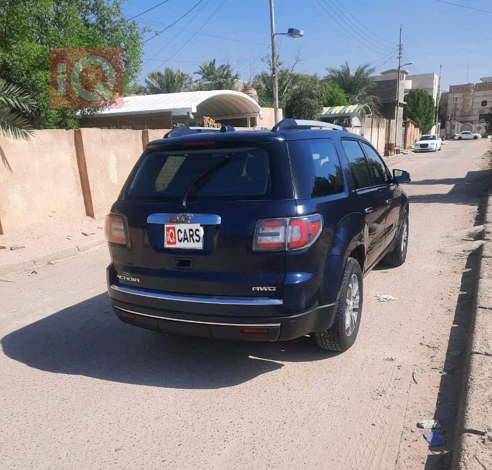 GMC Acadia